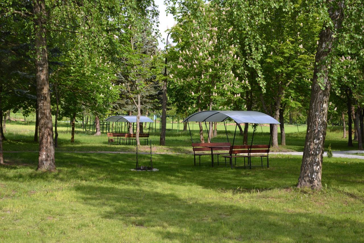 Turisticheko-Ozdorovitelnyi Complex Pyshki Hrodna Eksteriør billede
